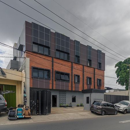 Reddoorz Near Puri Indah Mall Cakarta Dış mekan fotoğraf